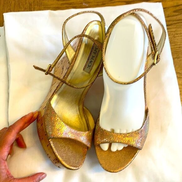 EMY MACK ROSE METALLIC WEDGES.  NEW - Picture 2 of 9